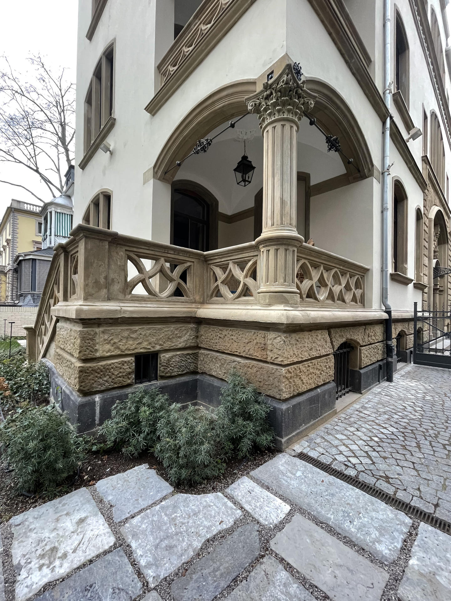 DENKMALSANIERUNG-F59 - Bild 3