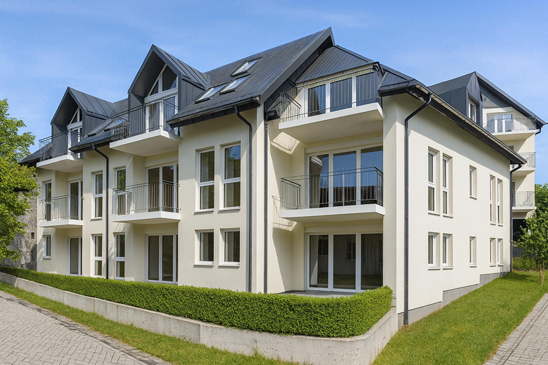 NEUBAU BS83